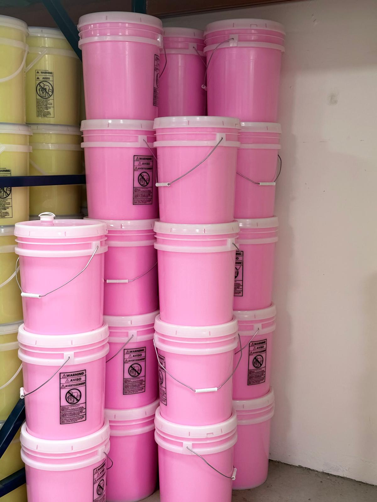 PINK SOFTENER 5 GAL