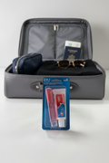 CREST 2 in 1 TRAVEL KIT